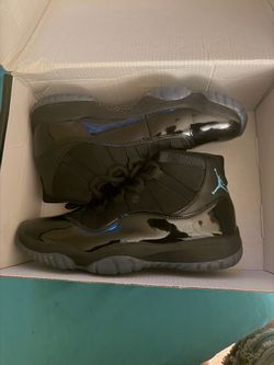 Jordan’s 11 size 8