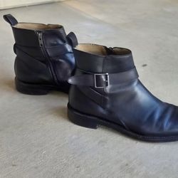 Banana Republic Men’s Leather Boots 