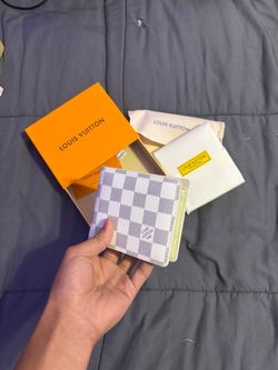white wallet