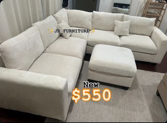 ✨NEW Sectional With Ottoman🛋️ 🌟New in the Box📦 🌟Available For Delivery 🚚  🌟Instructions Included📑 🌟Hablamos Español  ✨JR_FURNITURE✨