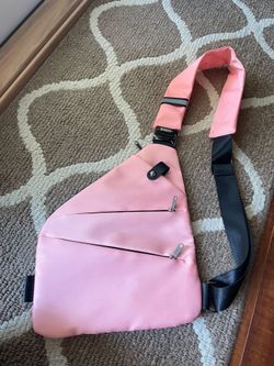 Wander+ Travel Bag Pink