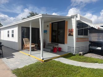 1983 park model trailer can deliver set up