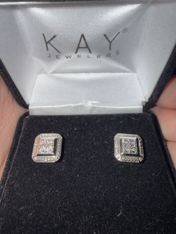 diamond w silver squared stud earrings