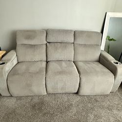 3-Seat Power Reclining Loveseat / Home Theater Sofa
