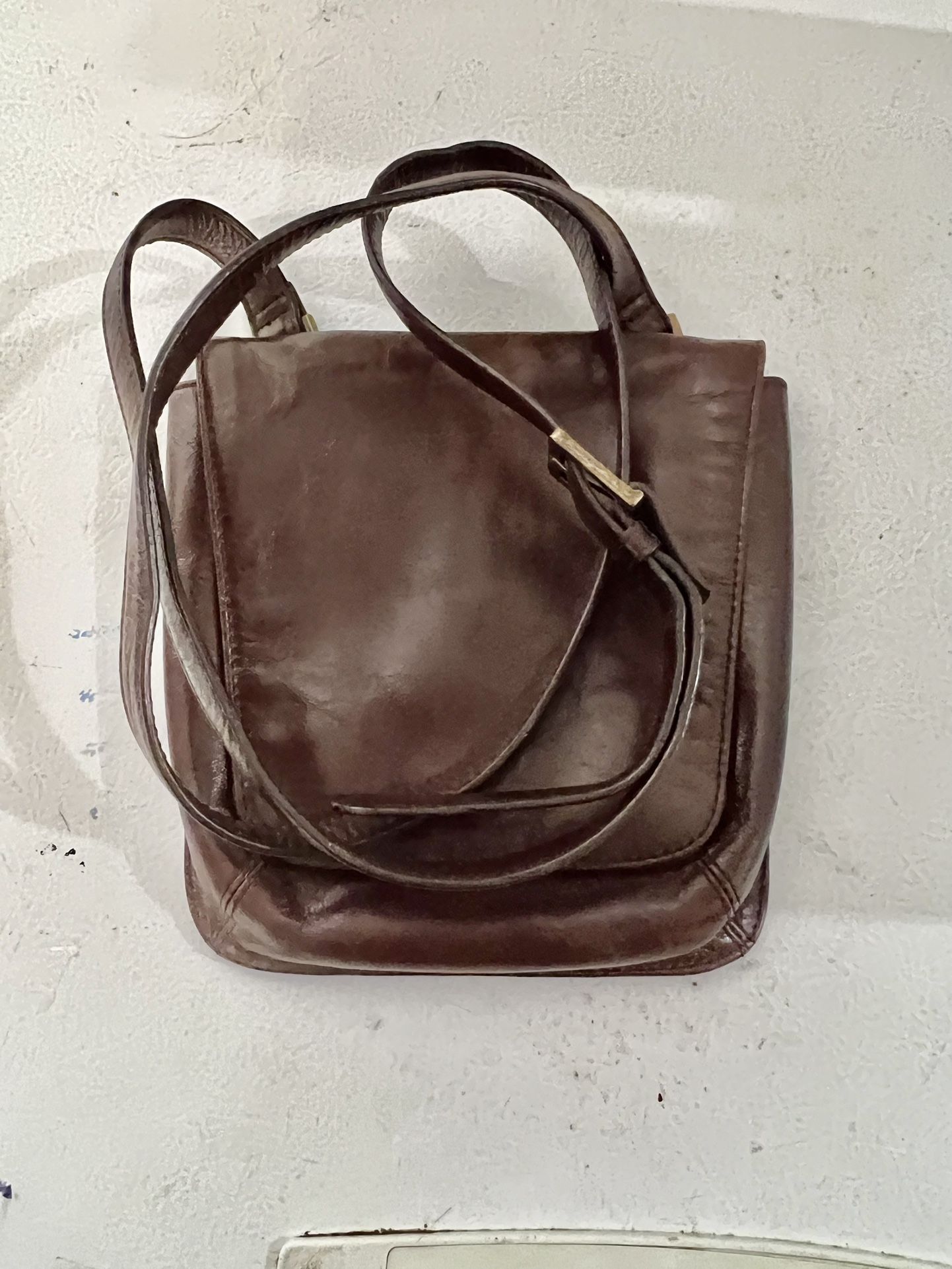 HOBO Crossbody Bag, Used Few Times, In Like New Condition $ 25, FIRM PRICE.