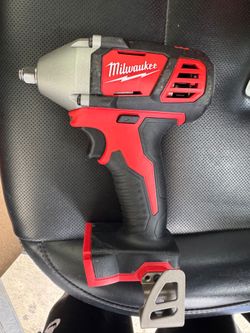 Milwaukee impact driver
