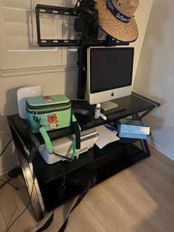 Tv stand glass up to 55”