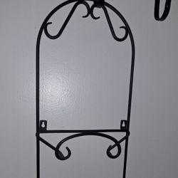 Black Metal Wall Hanging Two Plate Holder