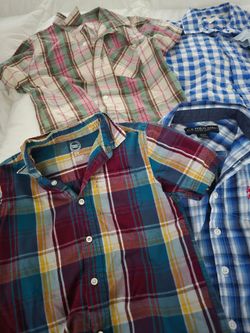 Boys Size  6-7 dress shirts
