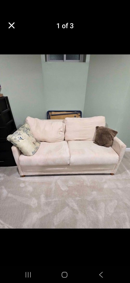 OBO Pull Out Couch