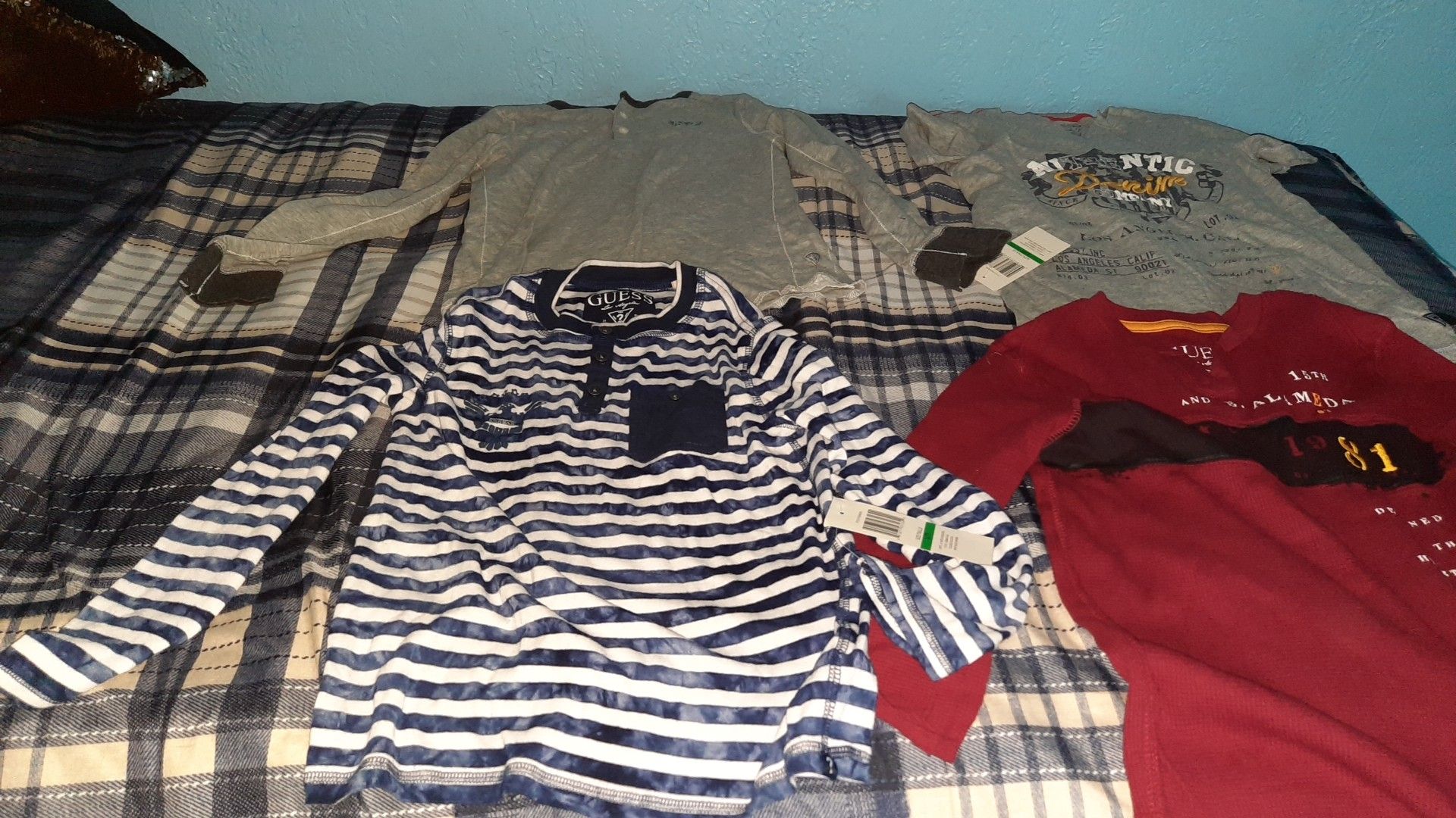 Boys guess shirts size 7