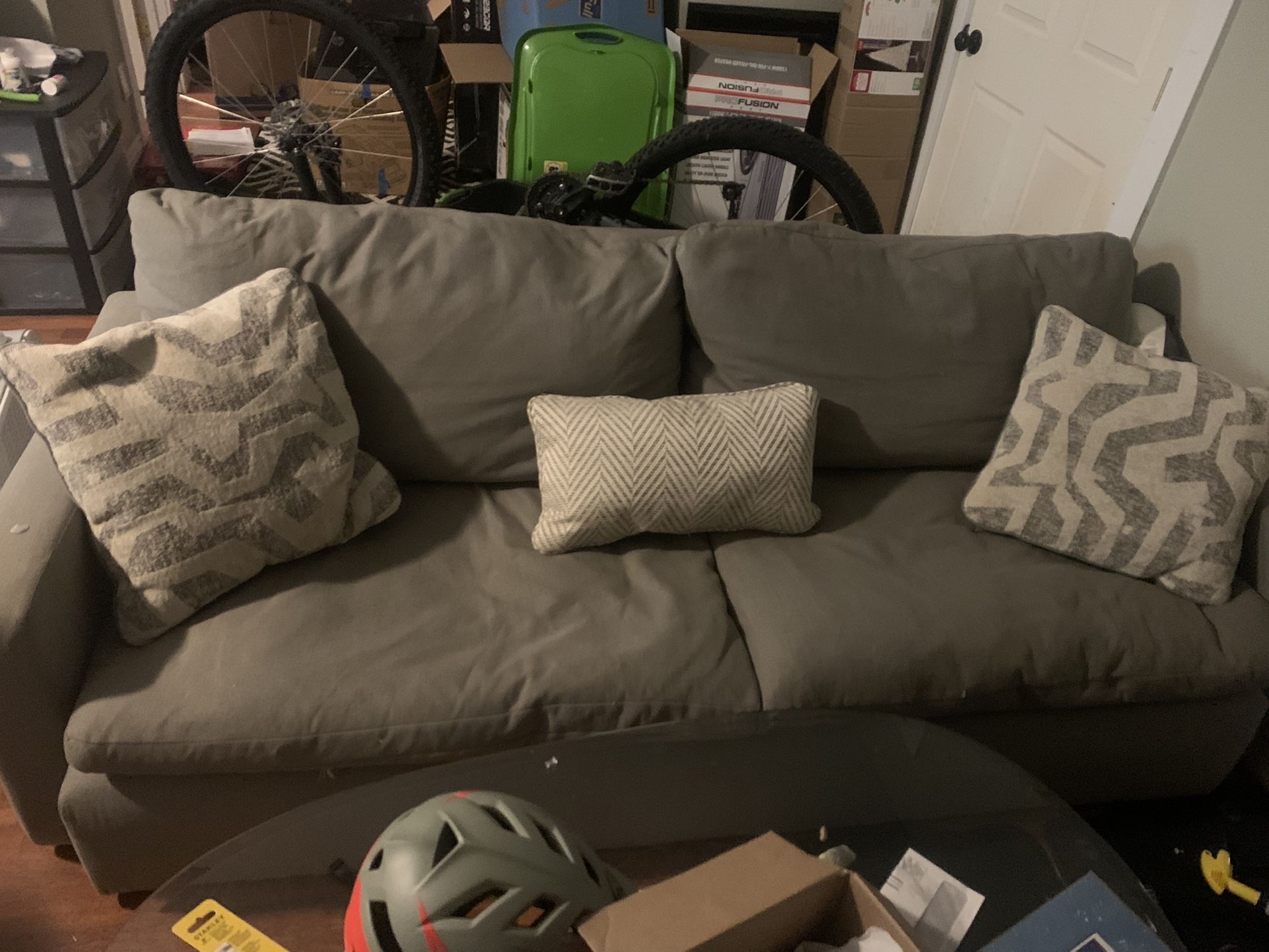 Couch/ Goose Down