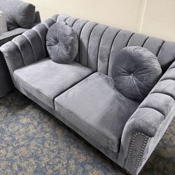 Sofa Sale! No Money Down! Same Day Delivery! 0 Interest!