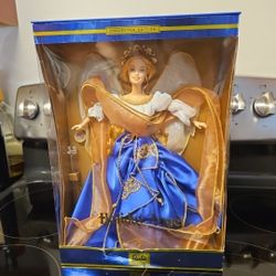 NIB Barbie Holiday Angel Collector Edition Doll Vintage 2000 Mattel 28080 READ