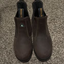 Mooselog Steel Toe shoes women’s Size 6