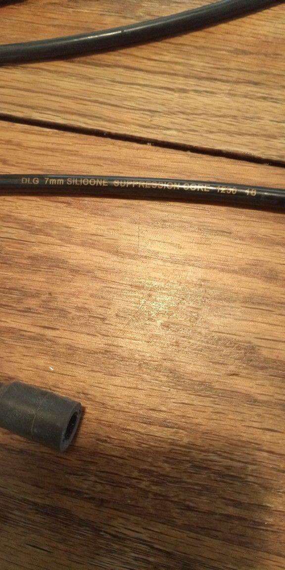 V8 Spark Plug Wires 7mm Suppression Core