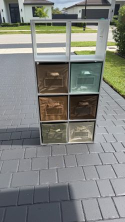 Storage cubicles