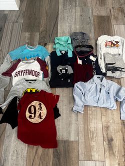 Boys Designer/Name Brand Clothing Lot – 12 Pc – Sizes S & M – Like New/New