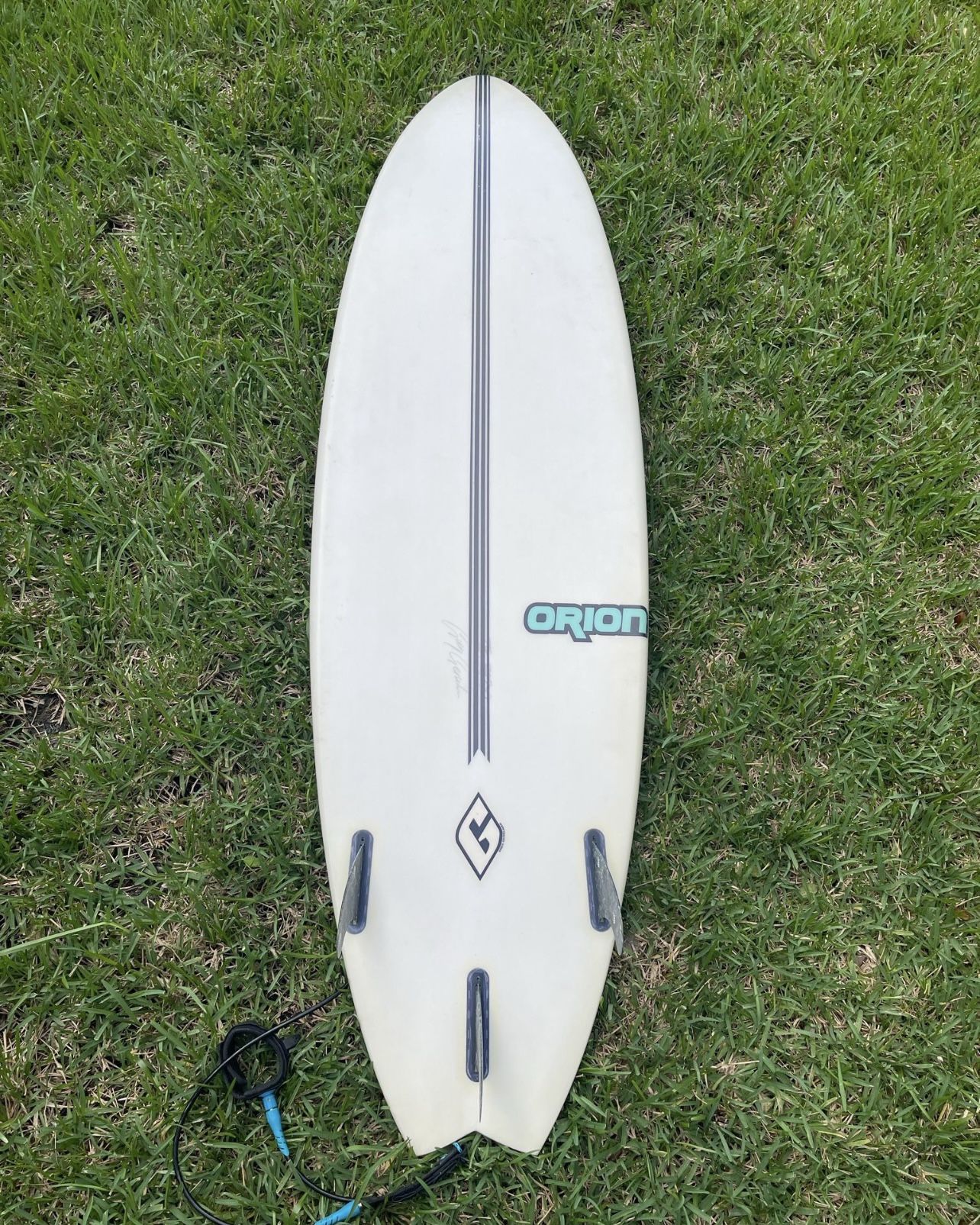 7’4” Orion Surfboard Futures Fins