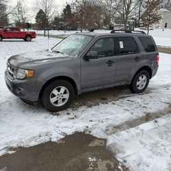 2010 Ford Escape AWD • V6 • 121k Miles — Runs Great! Clean SUV!