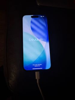 I phone 16 in mint condition unlocked no sim restrictions asking 450 just upgraded