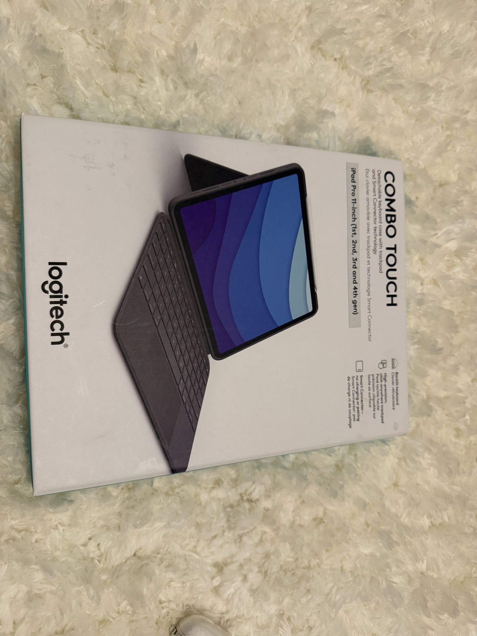 Logitech Combo Touch Keyboard