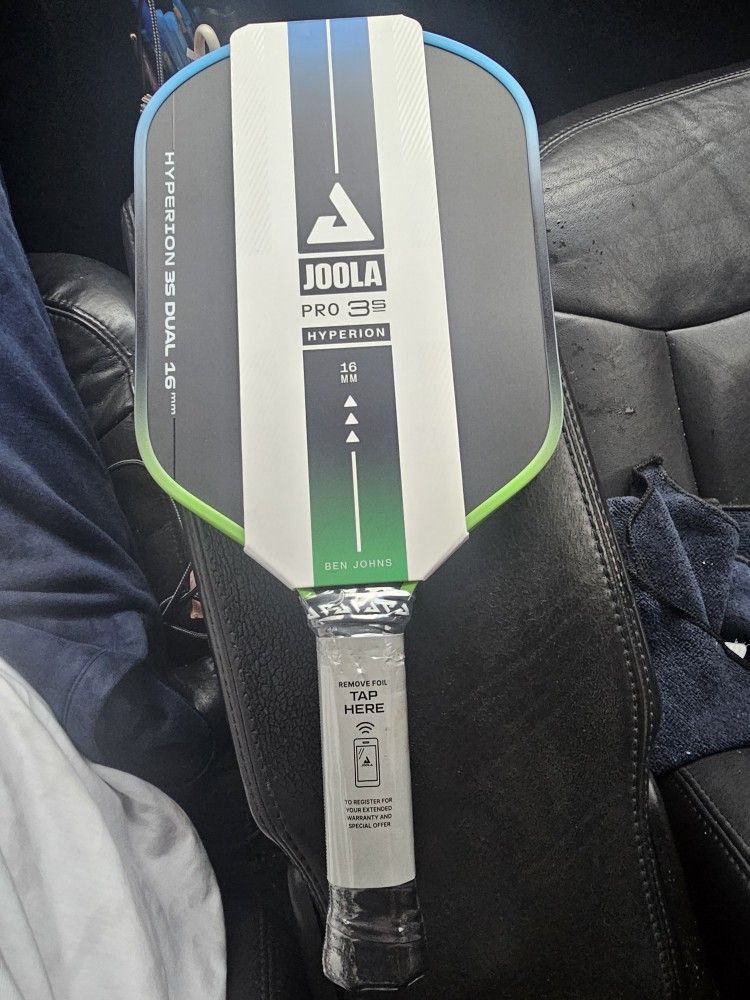 Pickleball Paddle Brand New Joola Ben John's Hyperion PRO 3S DUAL https://offerup.com/redirect/?o=MTYuTU0=