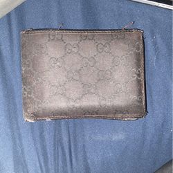 Used Gucci Wallet