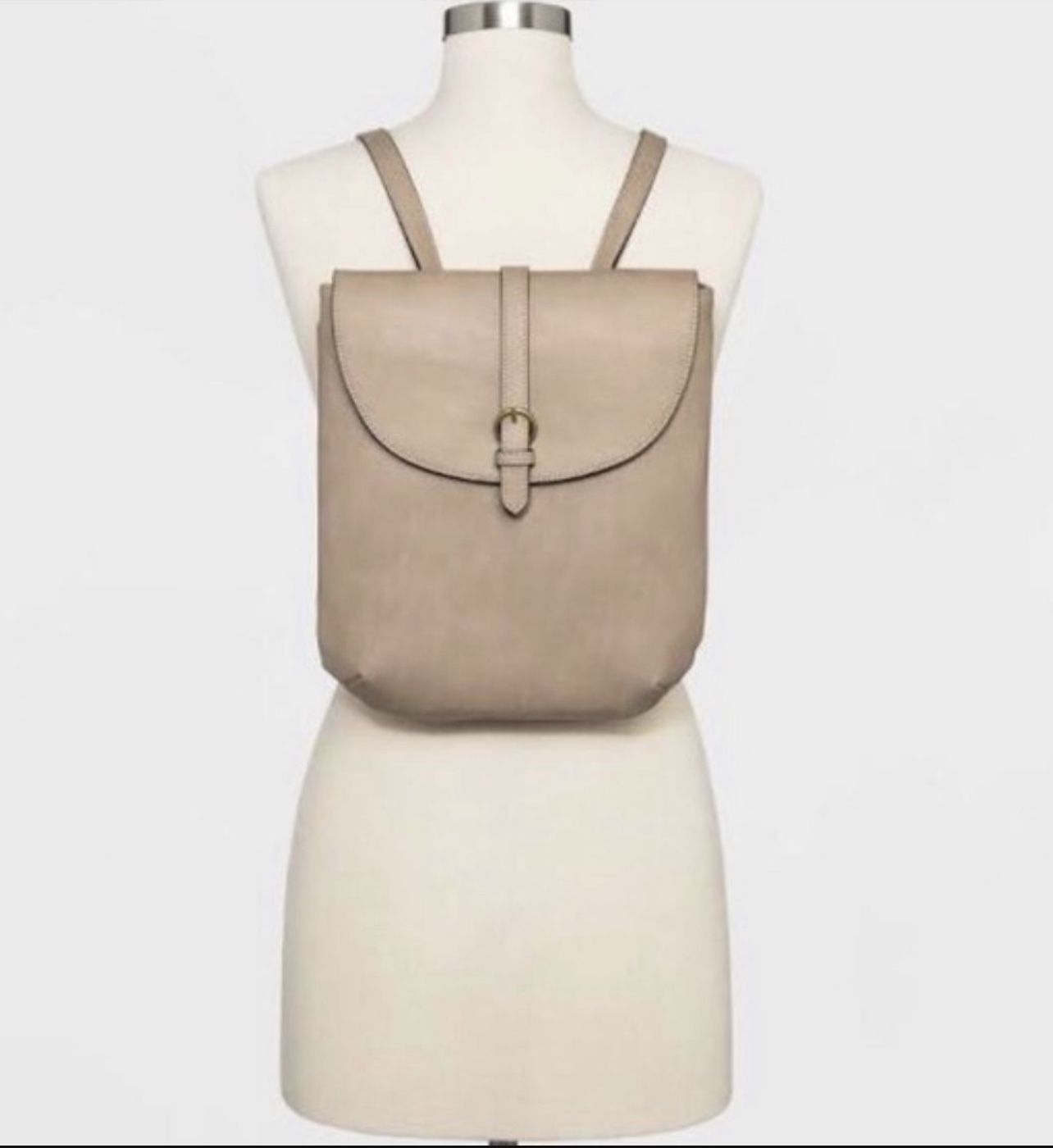 Universal Threads Taupe Backpack – Faux Leather, Chic & Functional