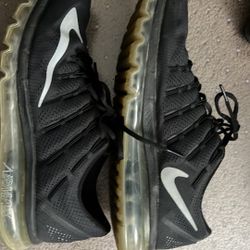 Nike Air Max 2016 Size 12.6