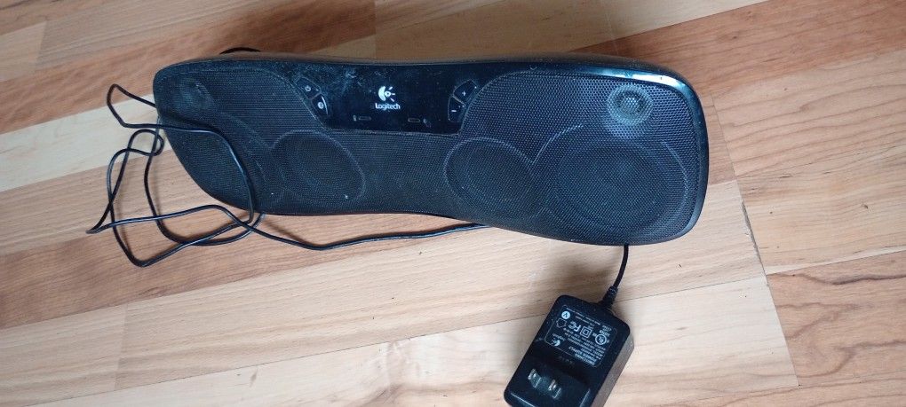 Logitech Sound Bar Boom Box