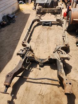 Gbody chassis