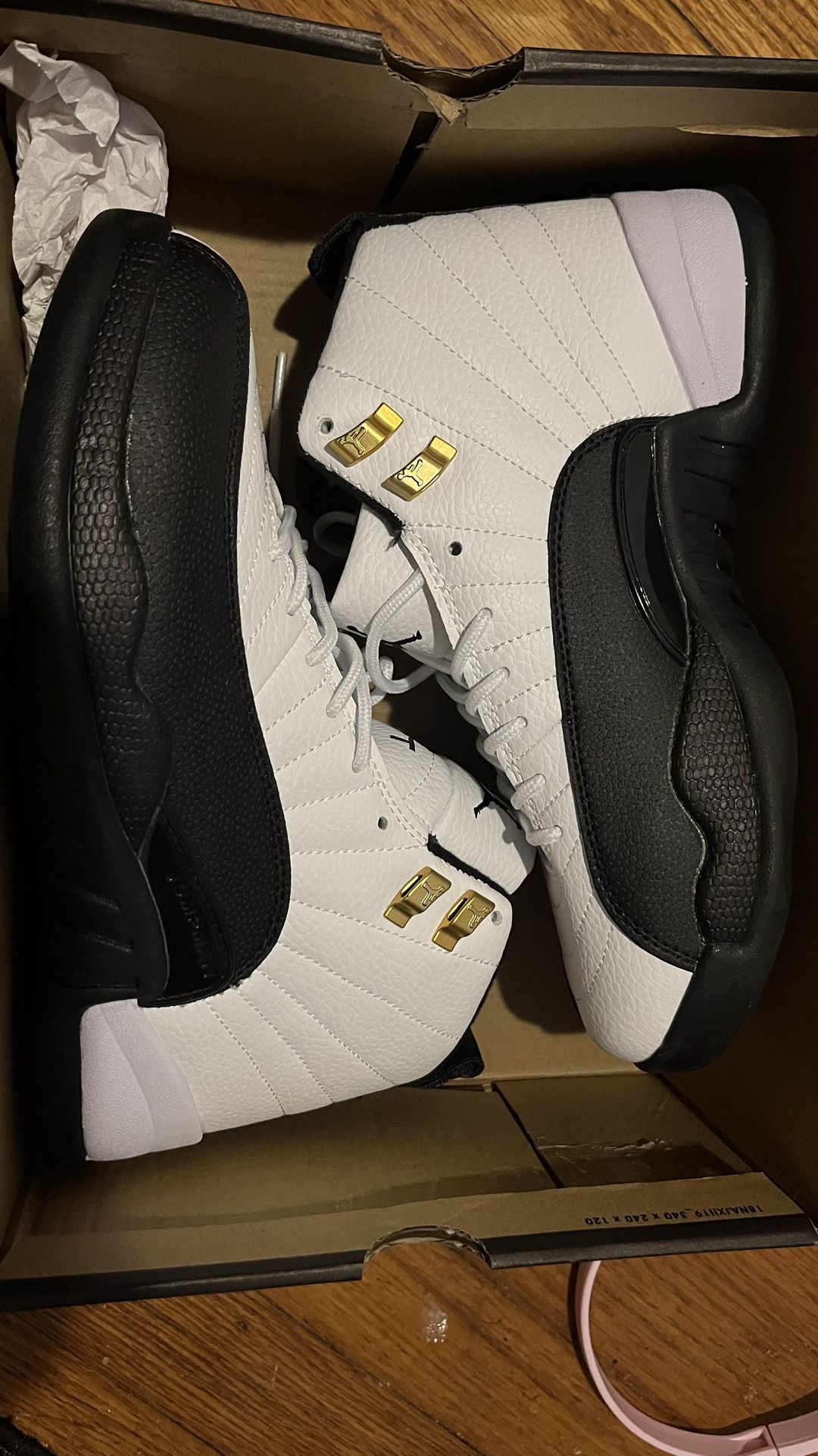 Taxi Jordan 12