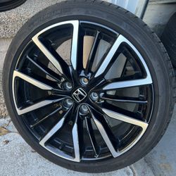 Single Honda Accord Hybrid Rim 19” Oem ( One 1 Wheel Only )( Solamente Un 1 Rin ) 