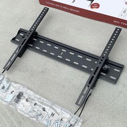 BRAND NEW $15 TV Wall Mount for 37-75 Inches TVs Tilt Bracket VESA 600x400mm, Weight Capacity 110 lbs 