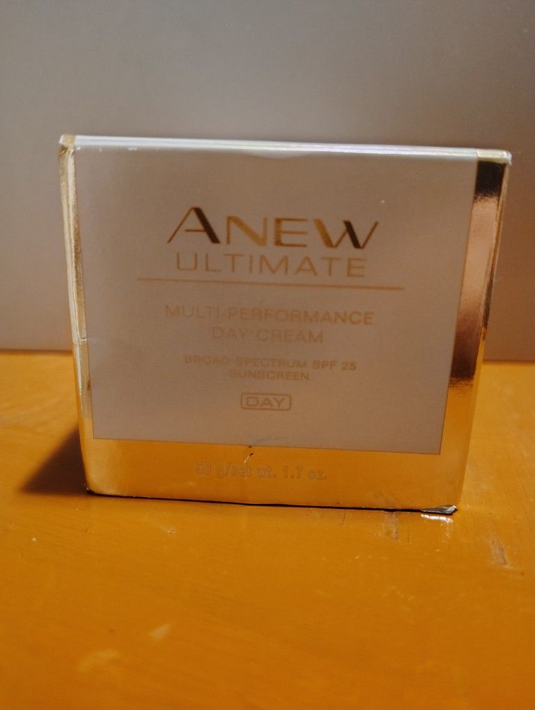 Anew Ultimate Day Cream