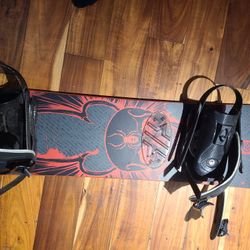 Santa Cruz Black Widow 159 Cm Snowboard With k2v7 Bindings Med