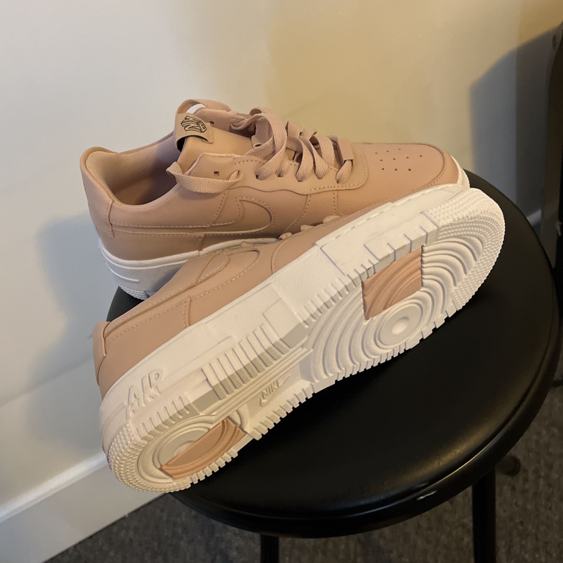 Air Force Light Pink