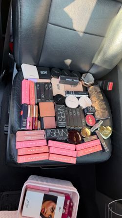 Make up!