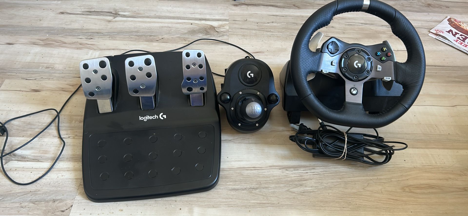 Racing wheel