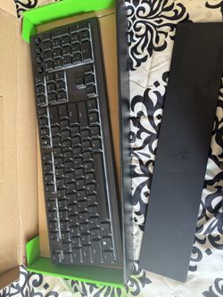Razor Ornata V3