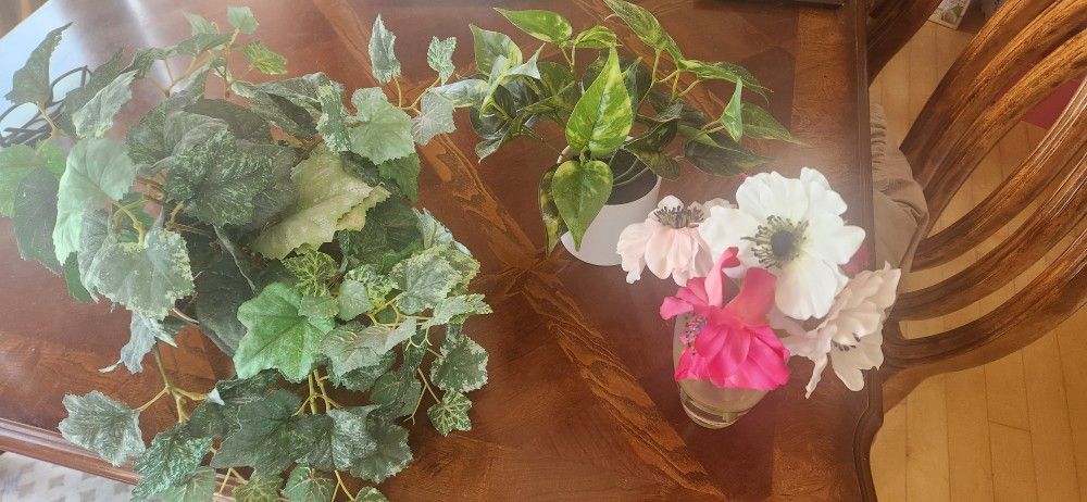 Artificial Flower Vase