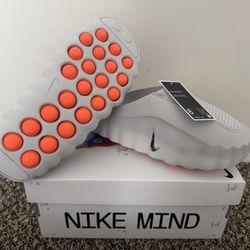 Nike Mind 001 SZ 8