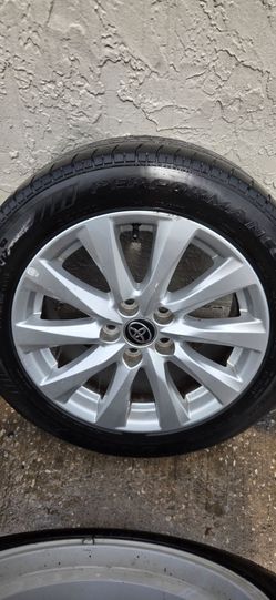 215 55 17 TOYOTA CAMRY WHEELS AND TIRES