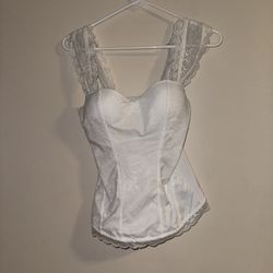 SPIRIT Halloween Lacy White Rear Snap Corset Size Medium