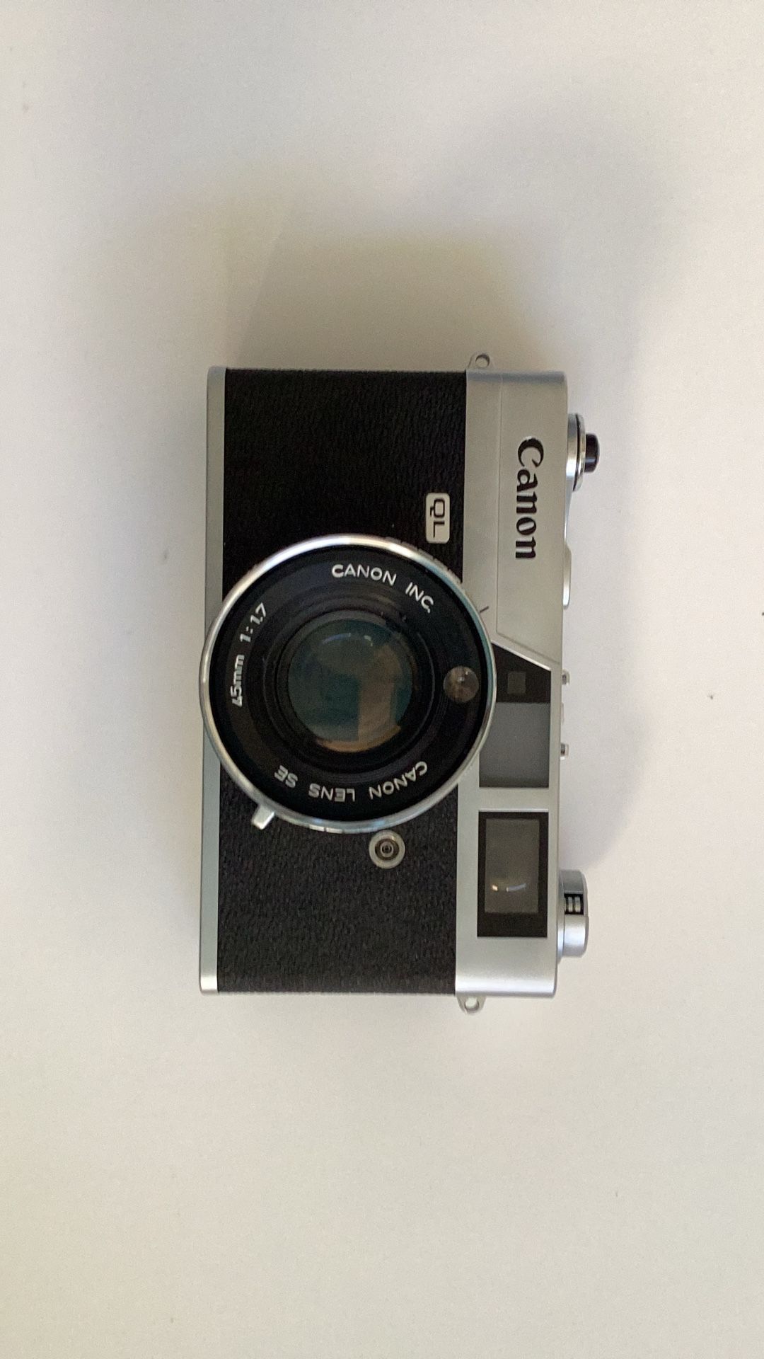 Canon Canonet QL 25 35mm Film Camera with 45 Fixed Lens