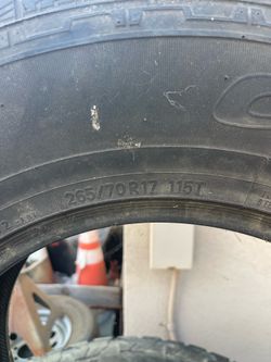 265/70R17. Used tire