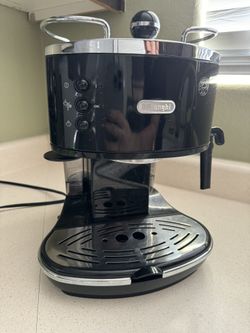De’Longhi Icona Black Espresso Machine