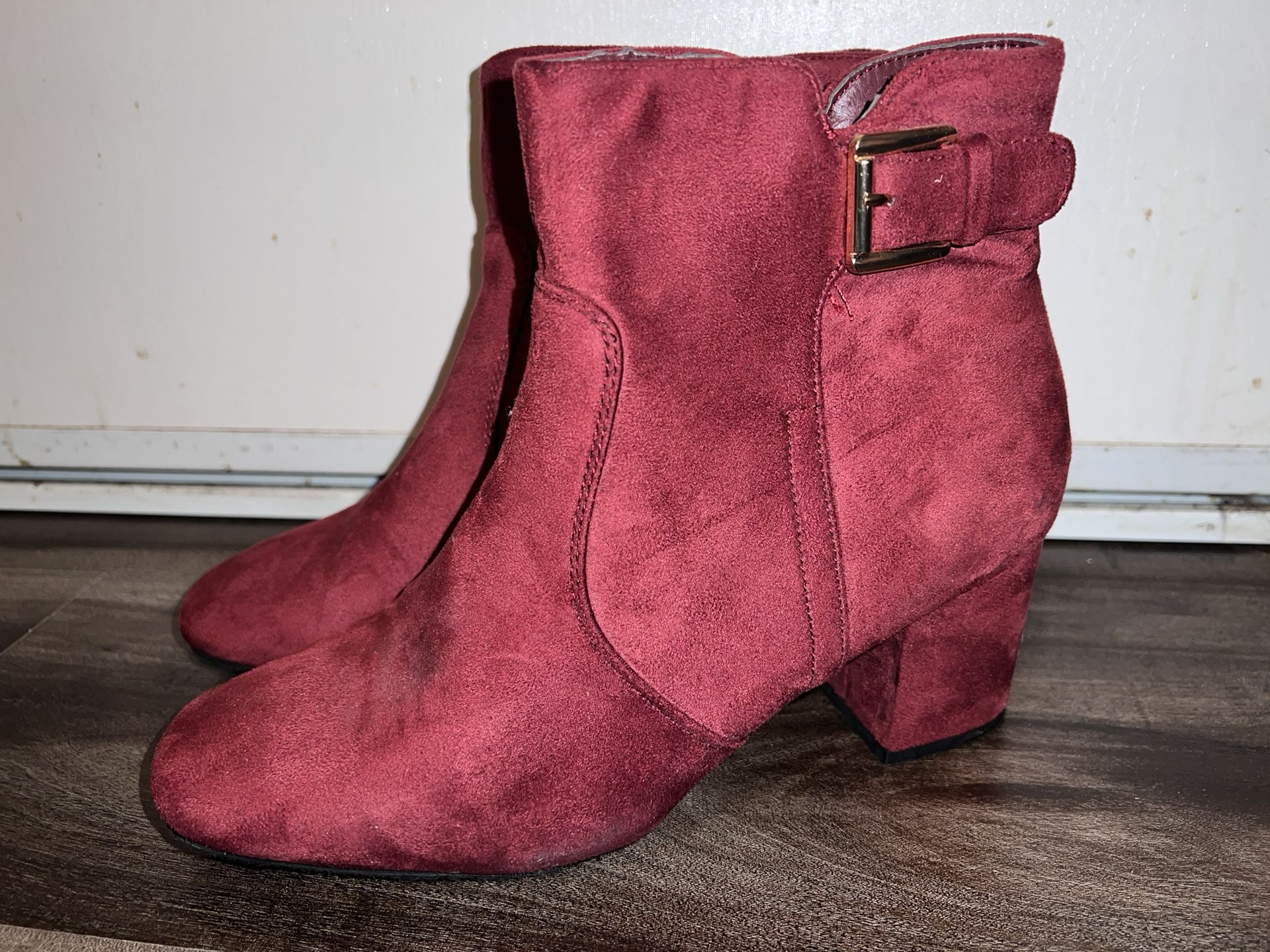 Dark Red Short Heel Women’s Boots