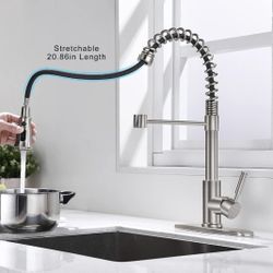 19.5" inch. Single Handle Kitchen Pull Down Faucet w Sparyer Fit for 1 & 3 Hole w 3 Working Modes